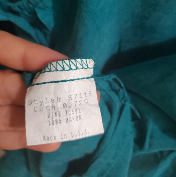 Vintage Action Wearembroidered top - Picture 5 of 8